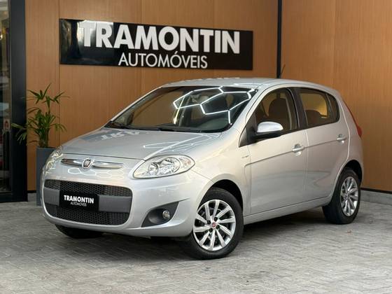 FIAT PALIO 1.6 MPI ESSENCE 16V FLEX 4P AUTOMATIZADO FIAT PALIO 1.6 MPI ESSENCE 16V FLEX 4P AUTOMATIZADO